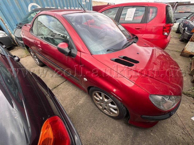 Außenansicht vorne rechts