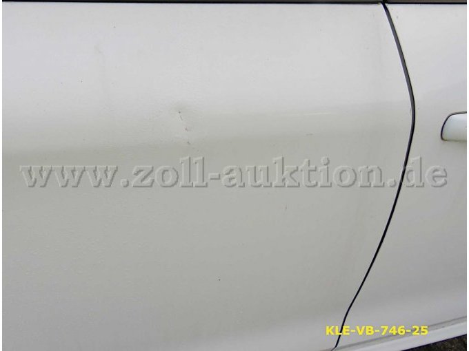 Delle und Lackschaden hintere Türe rechts
