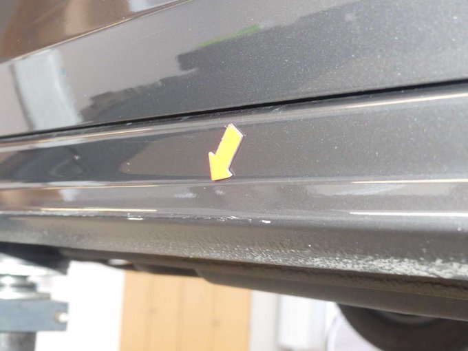 Beschädigung Schweller vorne links