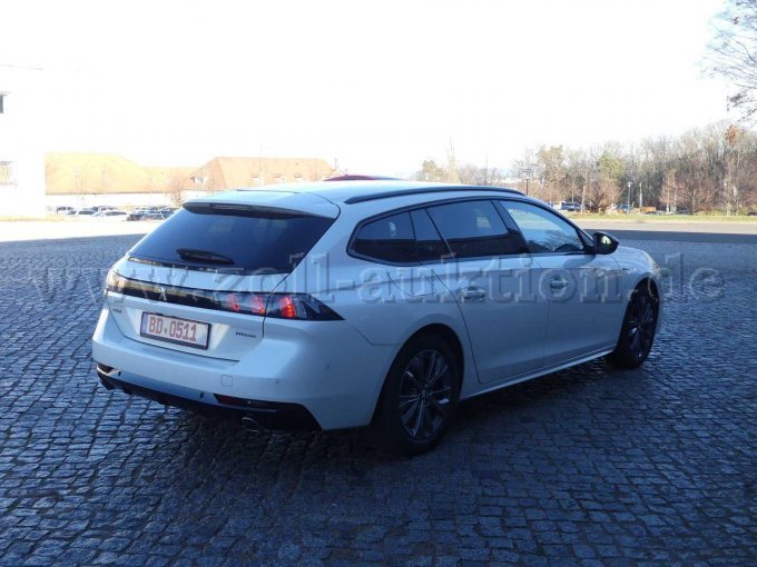 Heckansicht rechts-1