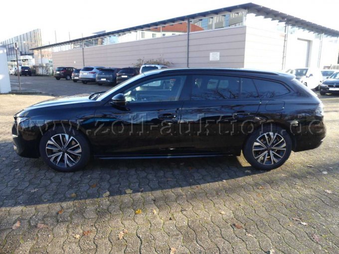 Gesamtansicht Seite links