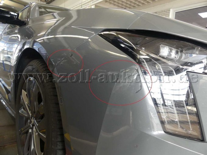 Unfallschaden vorn rechts