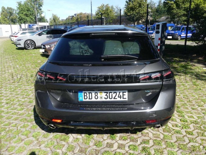 1 Peugeot 508 Hybrid 225 (Plug-In) SW Allure - BD8-3024E – foto 6 – kavel bij Zoll-Auktion, Dresden
