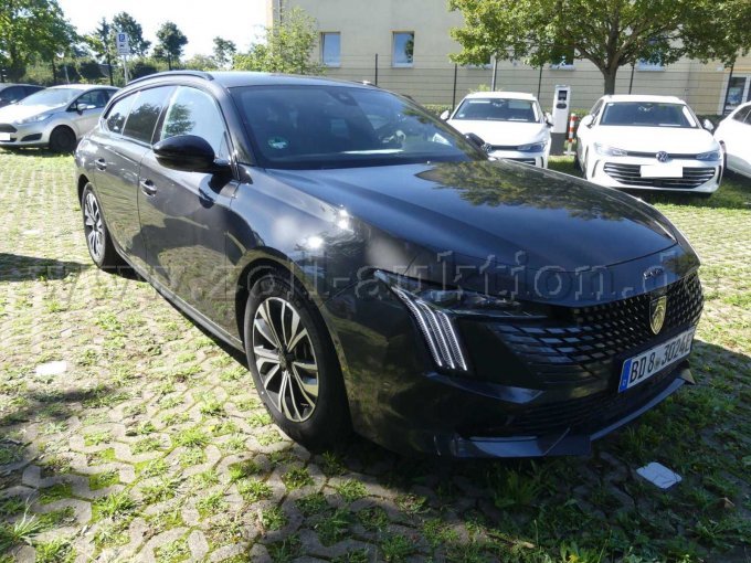 1 Peugeot 508 Hybrid 225 (Plug-In) SW Allure - BD8-3024E – foto 2 – kavel bij Zoll-Auktion, Dresden