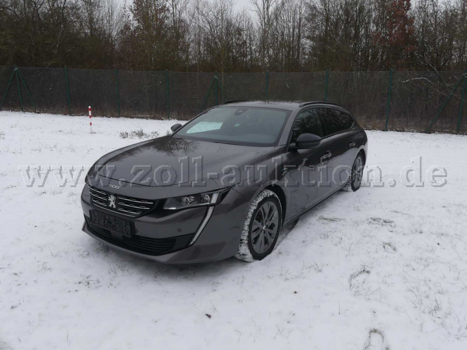 Frontansicht vorn links