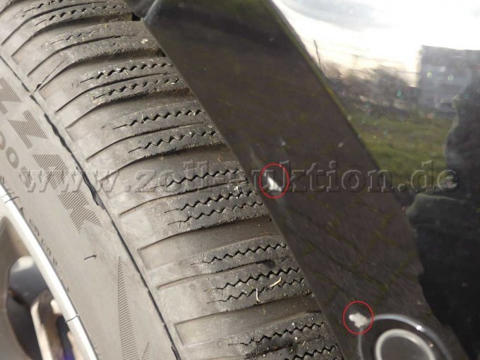 Lackschäden Radlauf vorn rechts