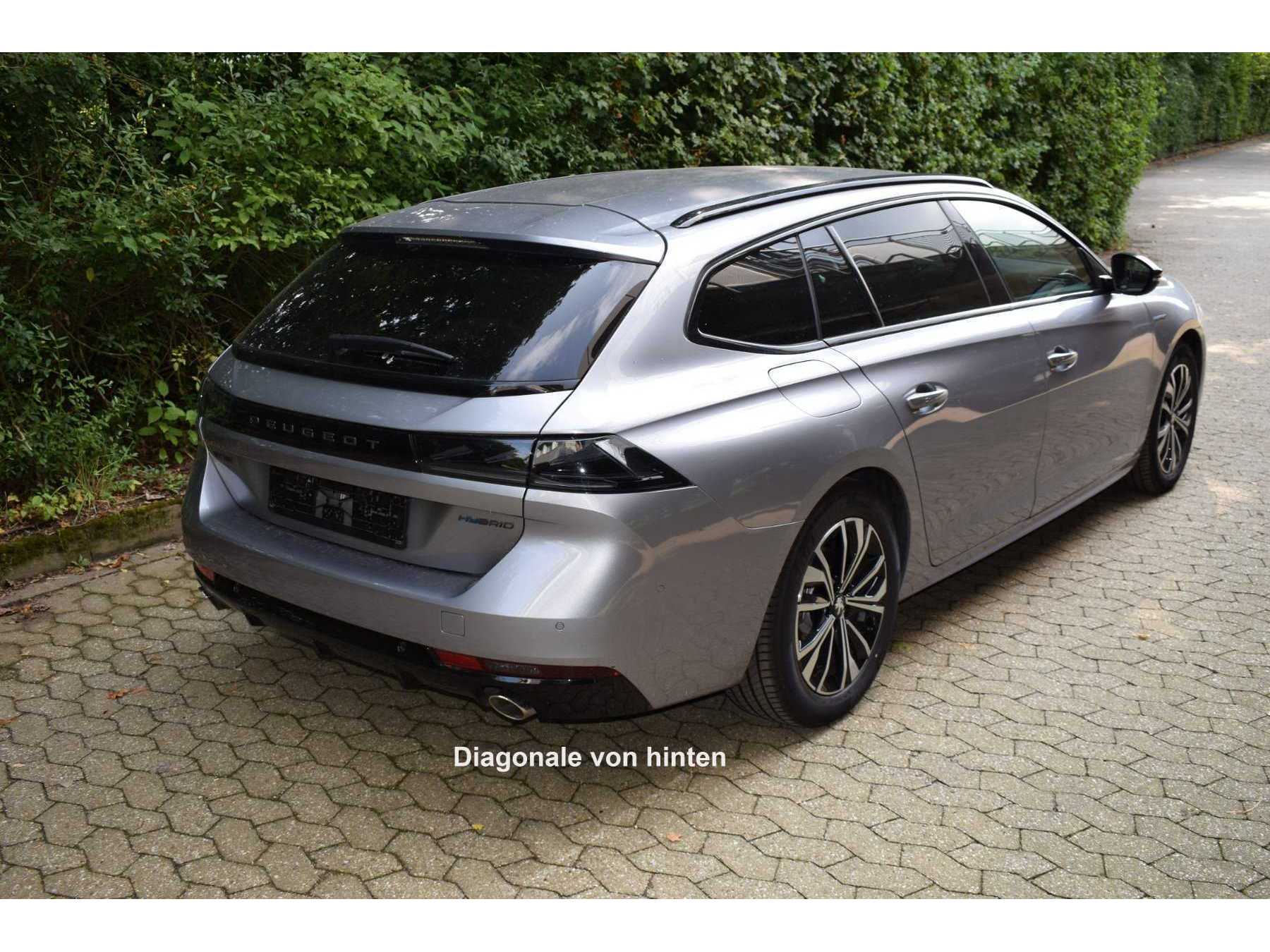 Diagonale von hinten