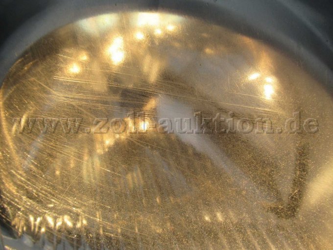 beide Schweinwerfer zerkrazt