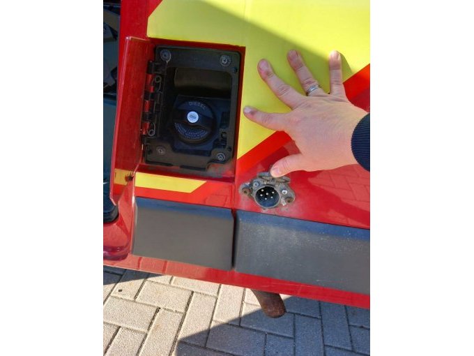 1 Peugeot Boxer 2.2 16V HDi MZF Feuerwehr – foto 10 – kavel bij Zoll-Auktion, Ursensollen