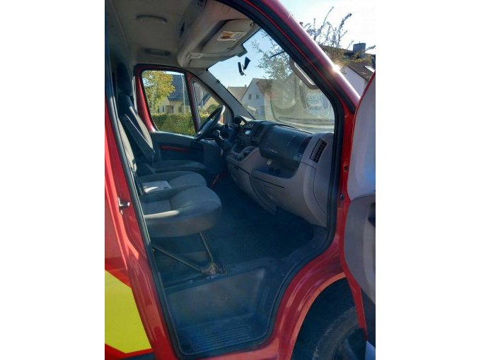 1 Peugeot Boxer 2.2 16V HDi MZF Feuerwehr – foto 6 – kavel bij Zoll-Auktion, Ursensollen