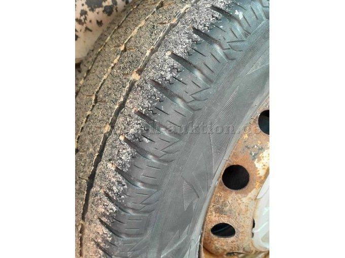 Reifen Hintererachse