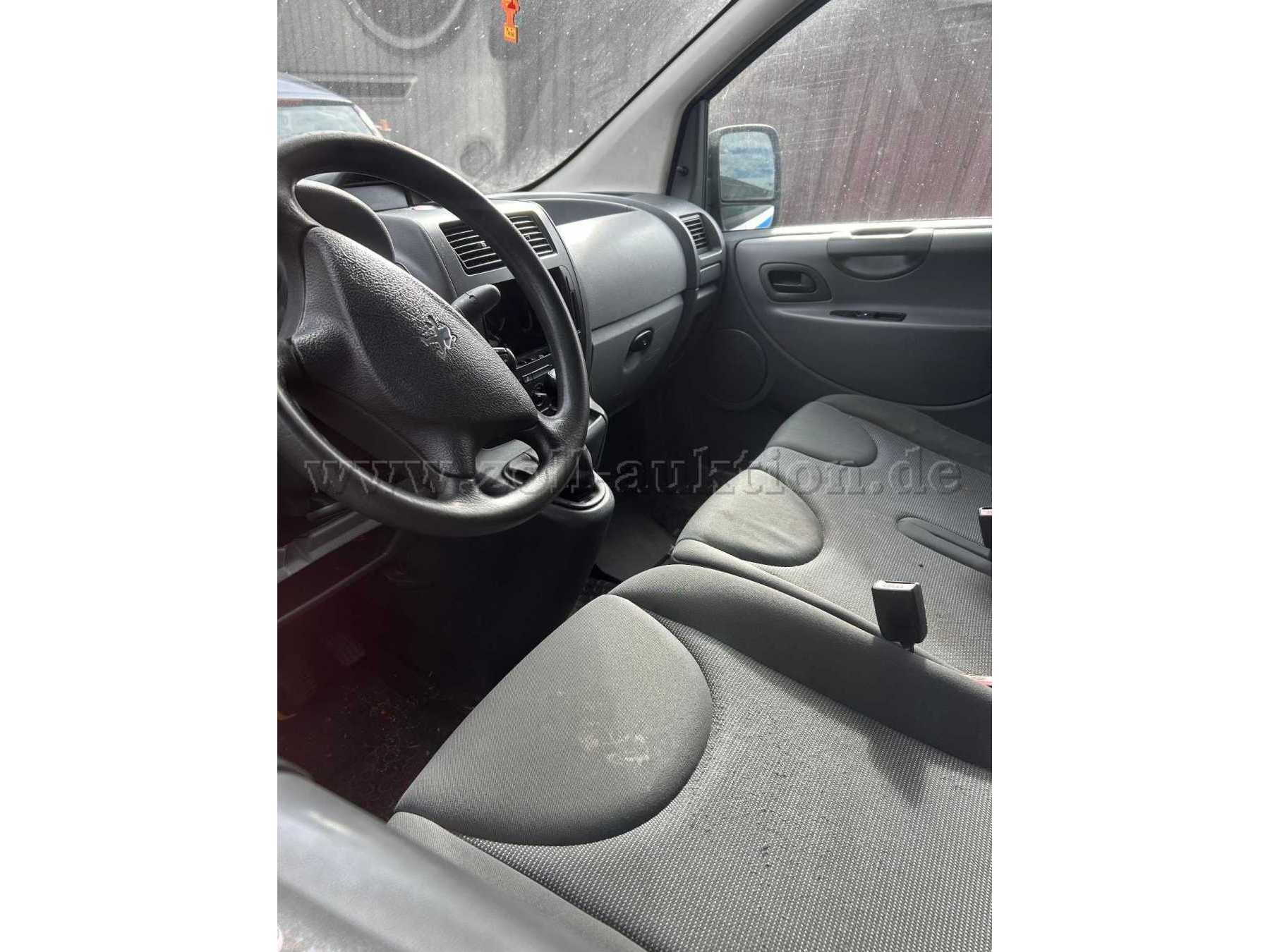 Peugeot Expert (Innenraum)
