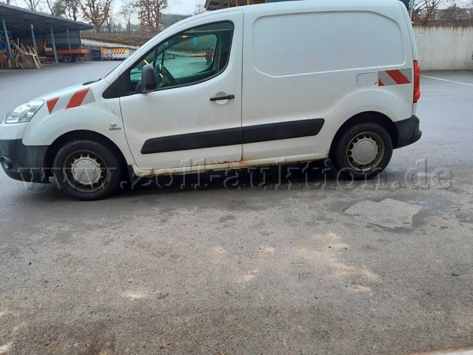 Seitenansicht Fahrerseeite