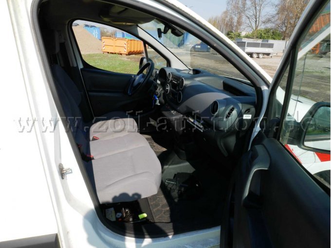 Übersicht Innenraum rechts