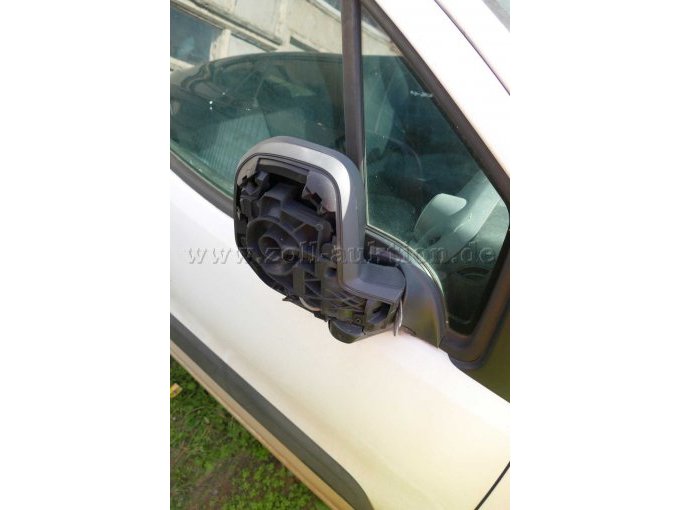 1 Peugeot Partner HDI 16 Kasten / Unfall- & Bastlerfahrzeug – foto 9 – kavel bij Zoll-Auktion, Wandlitz