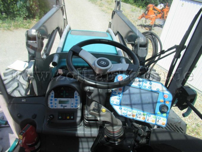 1 Pfanzelt Systemschlepper PM Trac 2380 mit Rückenkran RZ 7180 – foto 12 – kavel bij Zoll-Auktion, Ettlingen