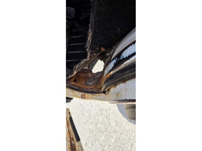 Durchrostung Fußraum