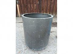 Pflanzkübel von Außen