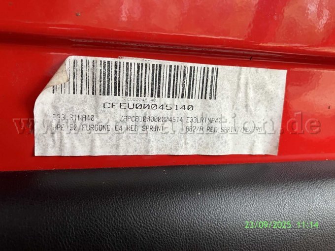 APE Aufkleber mit Typbezeichnung