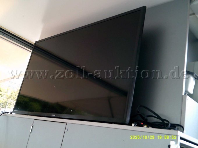 angebauter Samsung-Fernseher