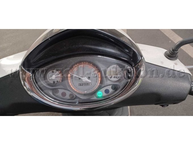 1 Piaggio Fly 50 Roller defekt – foto 5 – kavel bij Zoll-Auktion, Bonn