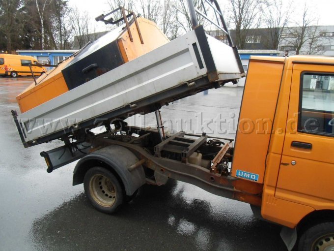 Rahmen und Kipper Fahrtrichtung Rechts