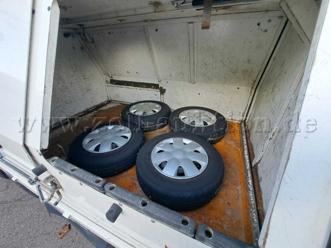 Innenraum Müllcontainer