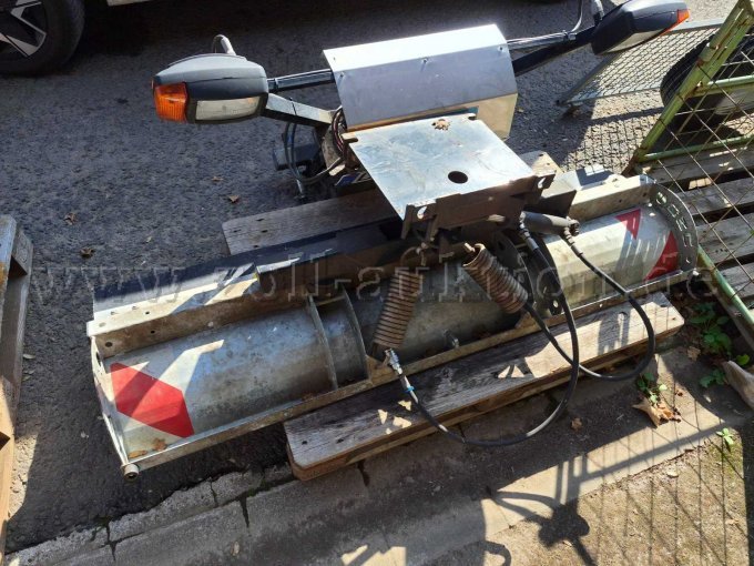 1 Piaggio Porter S90 Kipper Allrad defekt – foto 18 – kavel bij Zoll-Auktion, Limburg