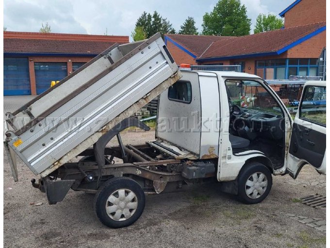 1 Piaggio Porter S90 bestelwagen met kiepbak, doe-het-zelfvoertuig – foto 5 – kavel bij Zoll-Auktion, Büdelsdorf
