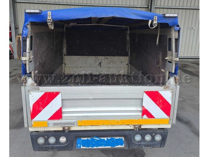 Piaggio Porter Heckkipper/Plane, hintere Ansicht