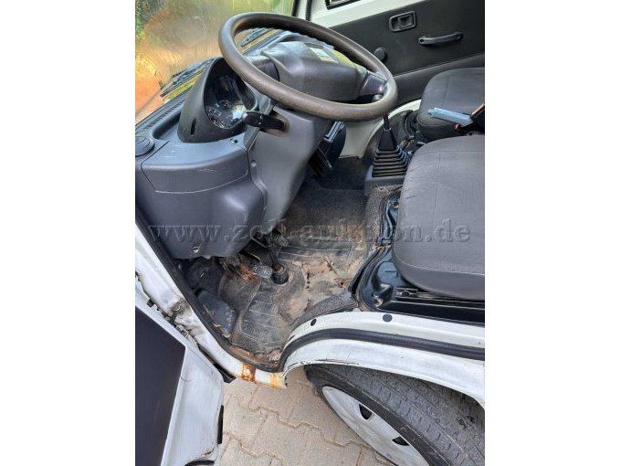 1 Piaggio Porter met kiepfunctie – foto 8 – kavel bij Zoll-Auktion, Heroldsbach