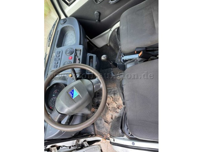 1 Piaggio Porter met kiepfunctie – foto 9 – kavel bij Zoll-Auktion, Heroldsbach