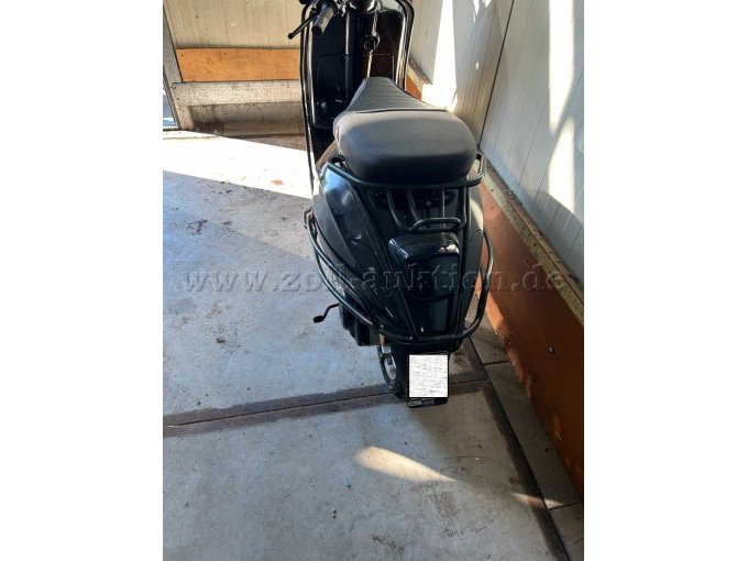 1 Piaggio Vespa Primavera-Sprint 50 4T3V – foto 3 – kavel bij Zoll-Auktion, Kleve