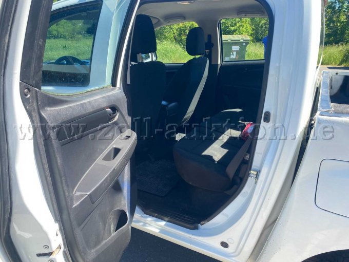 Einstieg Fahrerseite hinten