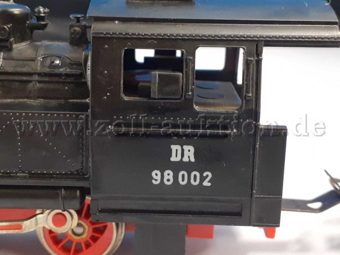 Piko Dampflokomotive BR 98002 DR, Typenschild