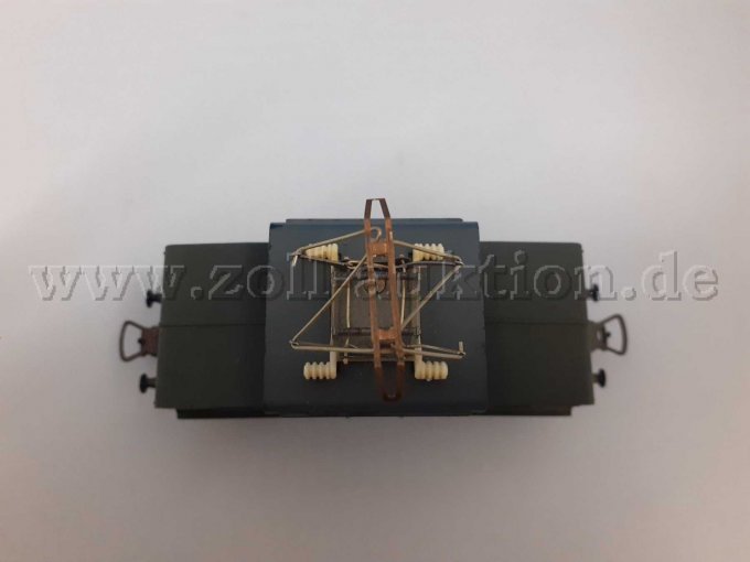 Piko E-Lok Nebenbahn E 69 05, Draufsicht