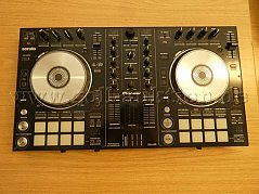 DJ Controller