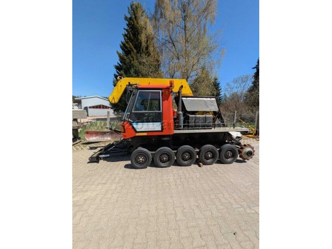 Seitenansicht Pistenwalze