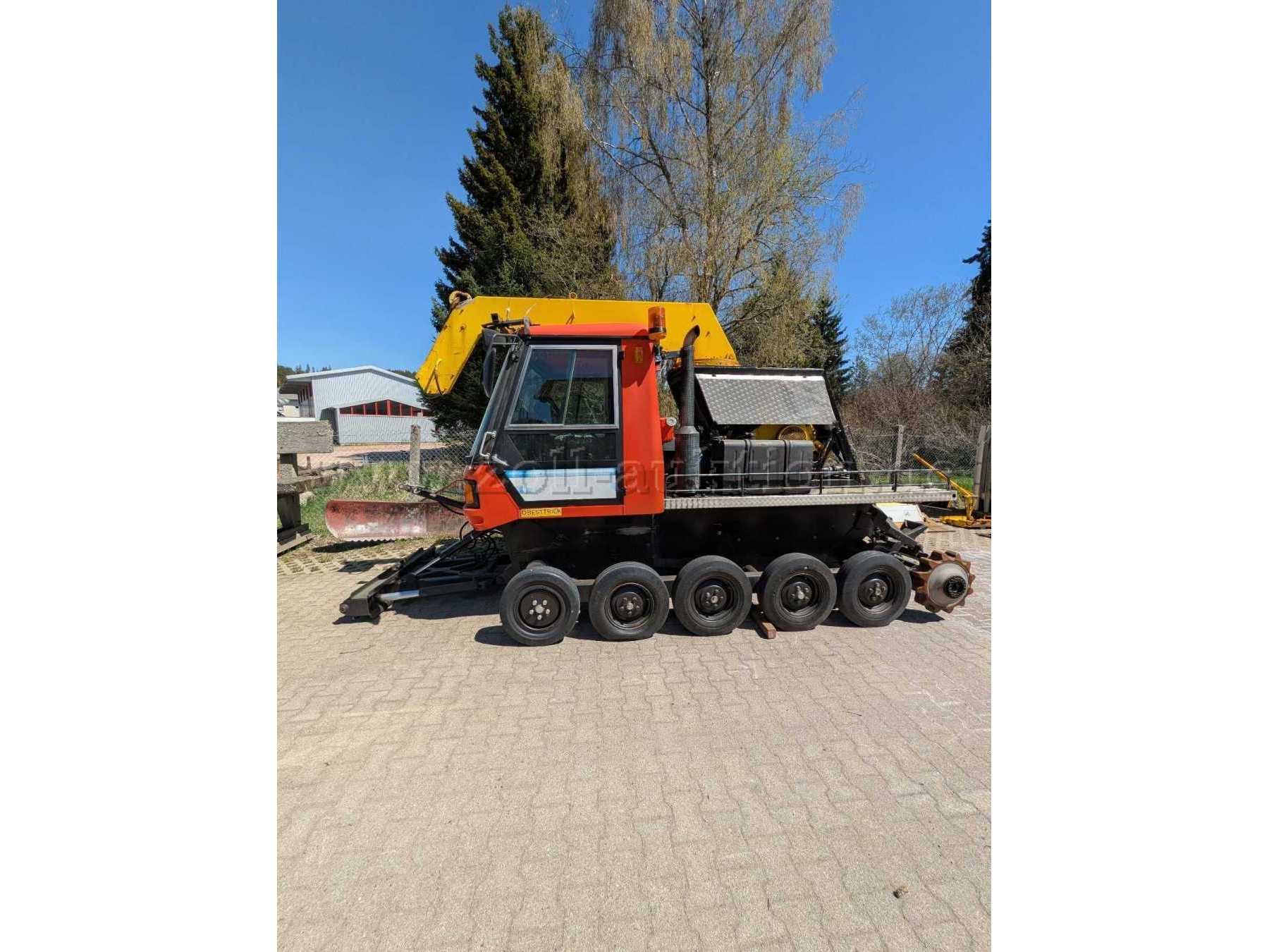 Seitenansicht Pistenwalze