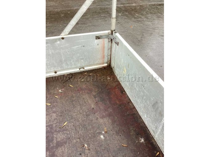 Bordwandverschlüsse ersetzt durch Winkel