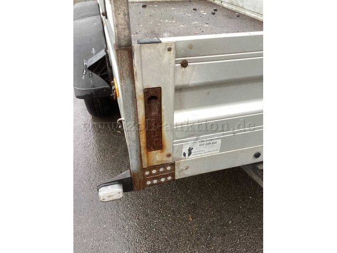 kaputte Verschlüsse vorne