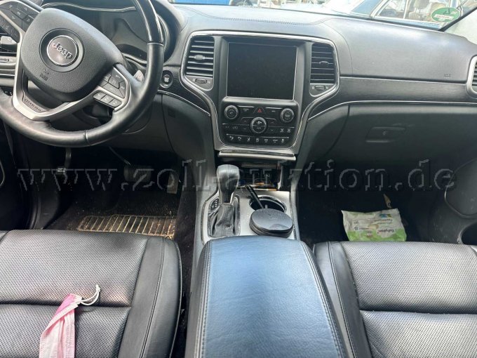 Jeep -Cockpit-