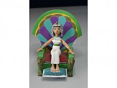 Plastoy Sammelfigur "Kleopatra mit Thron" Gesamtansicht von vorne