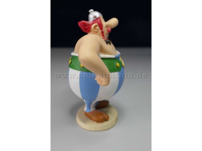 Plastoy Sammelfigur Obelix Gesamtansicht von der rechten Seite