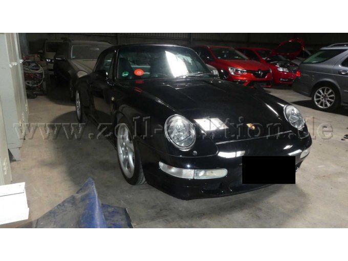 schwarze Porsche 911