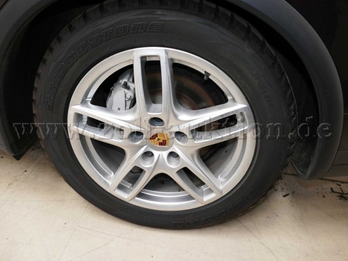 1 Porsche Cayenne S Tiptronic – foto 13 – kavel bij Zoll-Auktion, Berlin