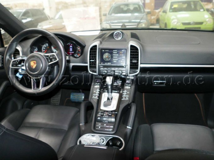 1 Porsche Cayenne S Tiptronic – foto 7 – kavel bij Zoll-Auktion, Berlin