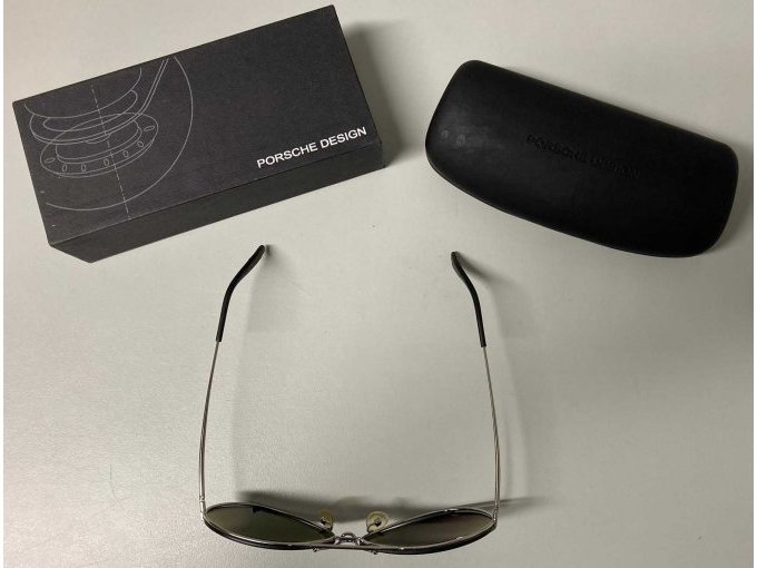 1 Porsche Design-zonnebril met etui – foto 6 – kavel bij Zoll-Auktion, Grimma