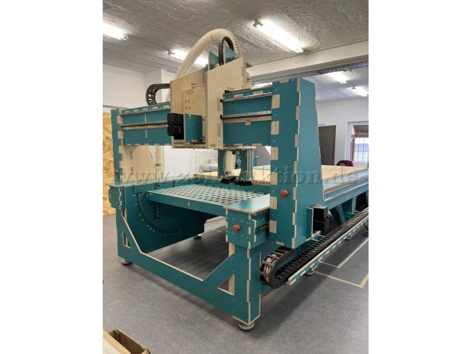 Fräsmaschine von hinten