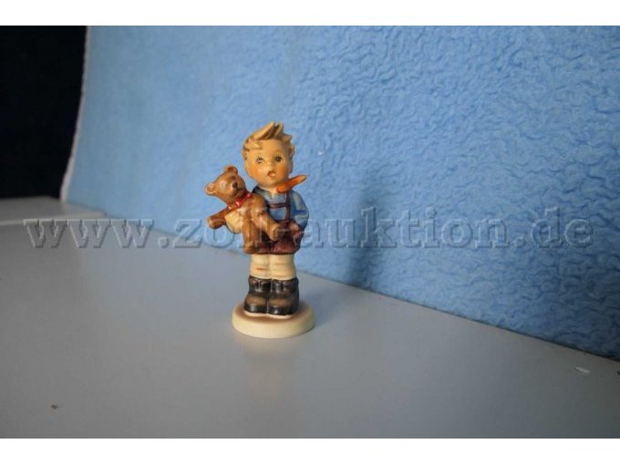Die Figur von vorne
